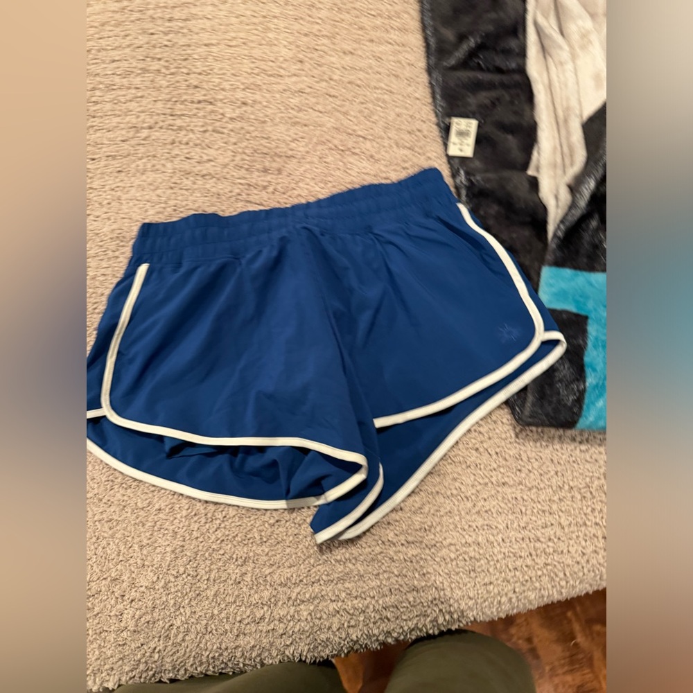 New shorts never worn